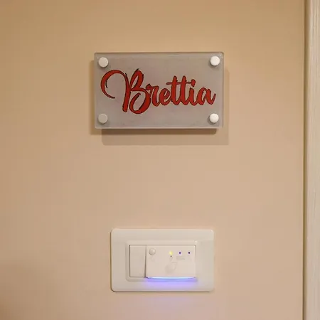 Brettia Guest